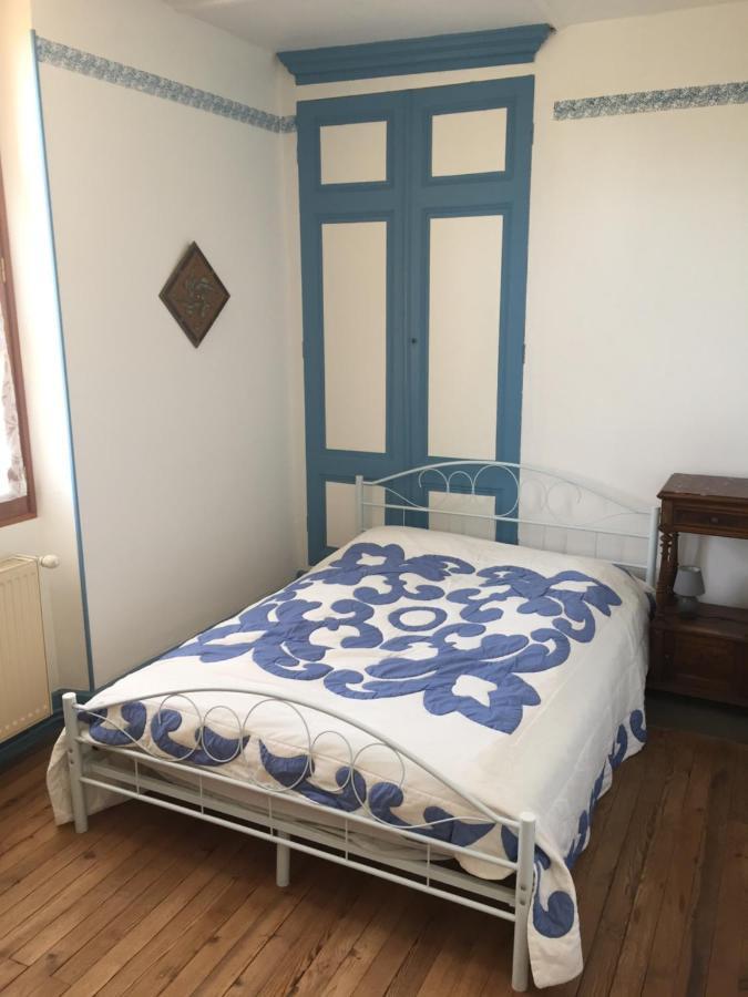 Homestay Le Jardin Du Controleur Valence (Tarn-et-Garonne)